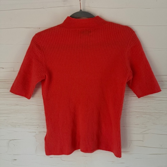Holt Renfrew | 100% Extra Fine Wool Halston | Mock Neck Knit Top | Size L - Picture 3 of 6